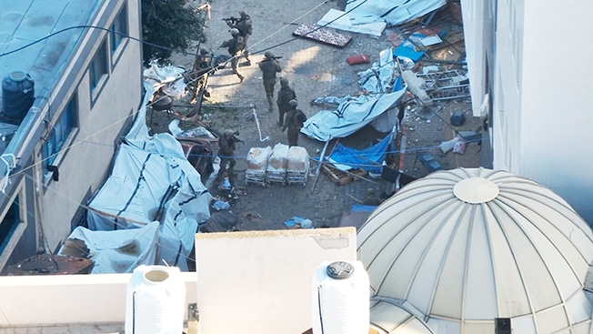image Israeli troops scour Gaza’s Al Shifa hospital for Hamas fighters, arms