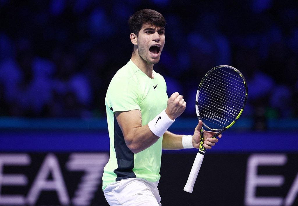 image Alcaraz eases to win as ranting Rublev self-destructs