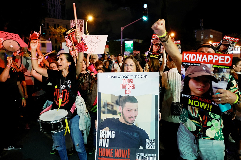 image Netanyahu, Hamas indicate deal on Gaza truce and hostages close