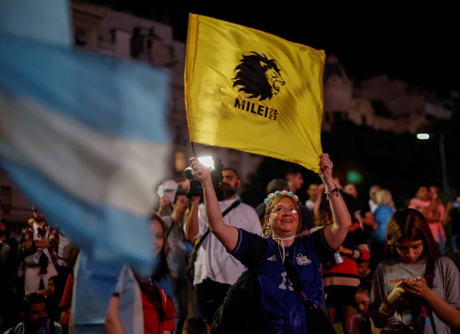 argentina holds second round of presidential election