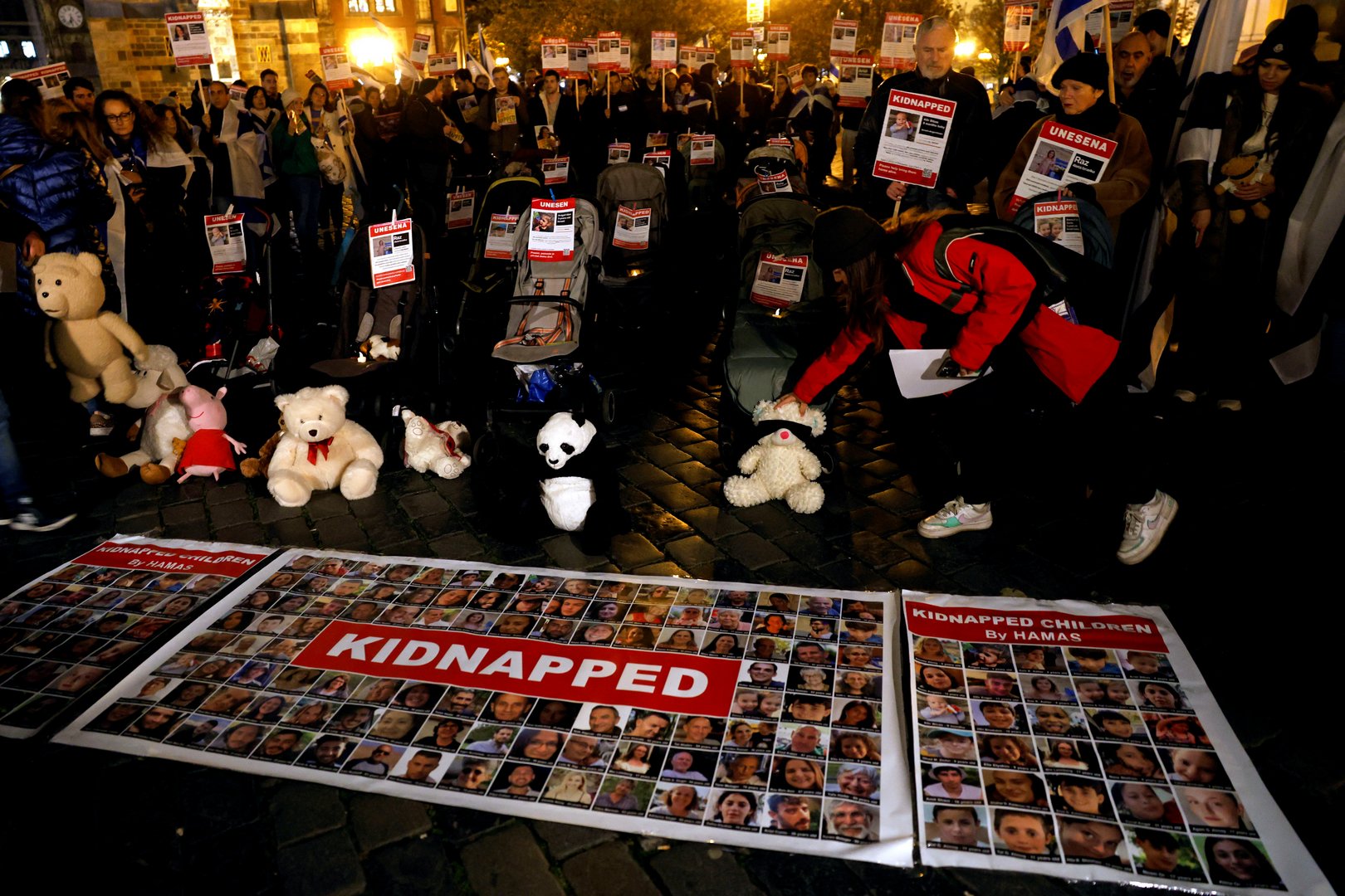 image What do we know about Israeli hostages in Gaza?