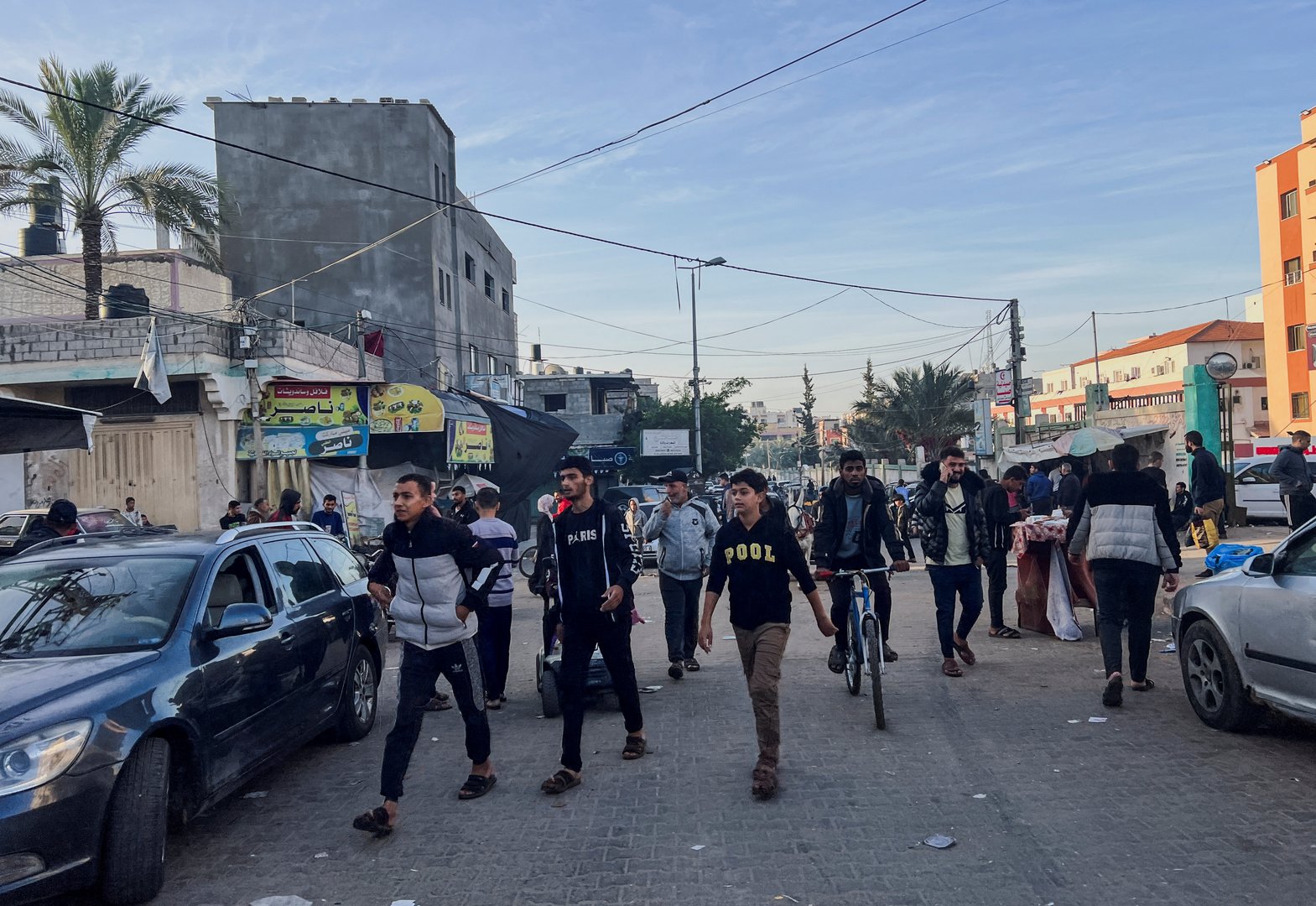image Ceasefire takes hold in Gaza ahead of hostage release, aid enters enclave (Update)