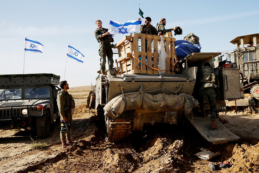 image Ceasefire takes hold in Gaza ahead of hostage release