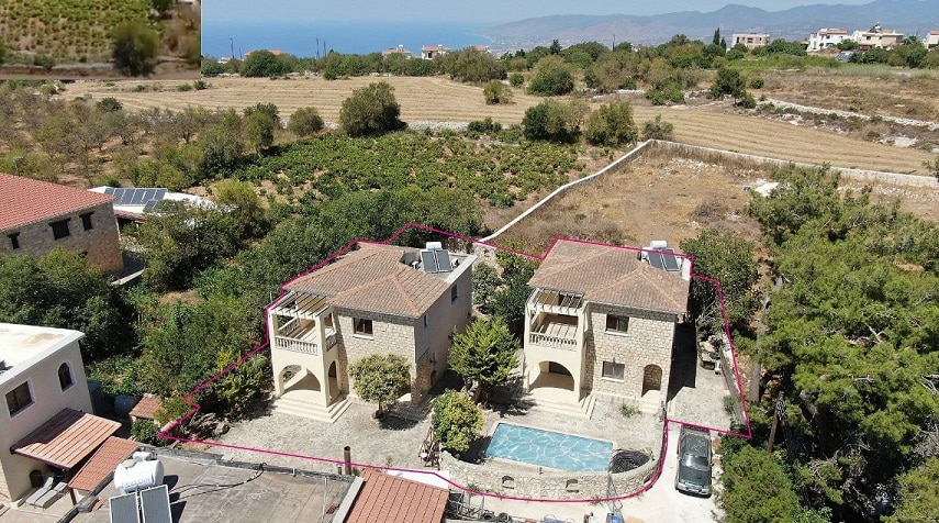 3. two houses in ineia