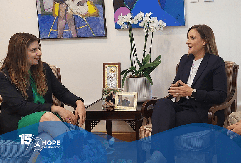 image First Lady meets with &#8216;Hope for Children&#8217; leadership