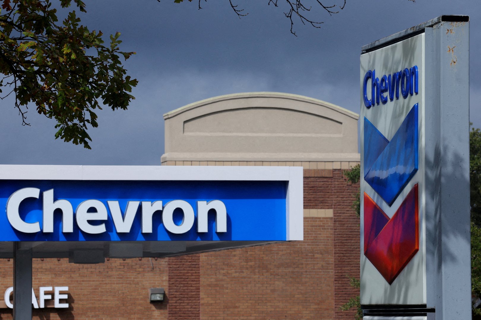 image Cyprus approves key gas development plan in collaboration with Chevron