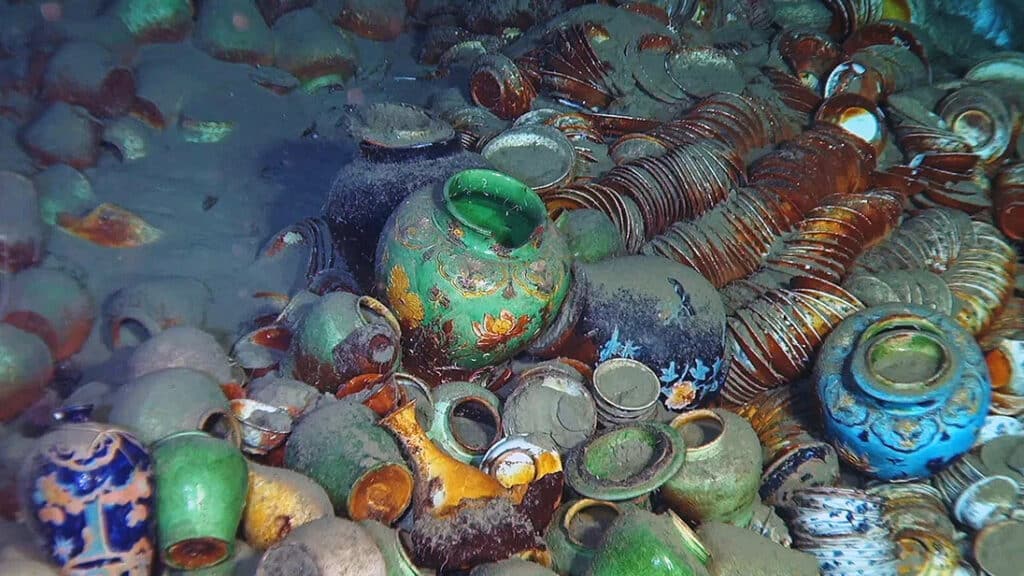 featrue2 the antiquities found in china