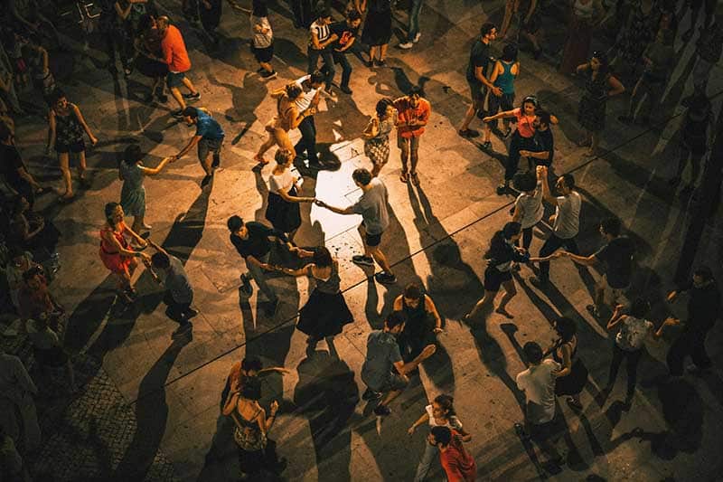 image Dancing to the tunes of a bygone era
