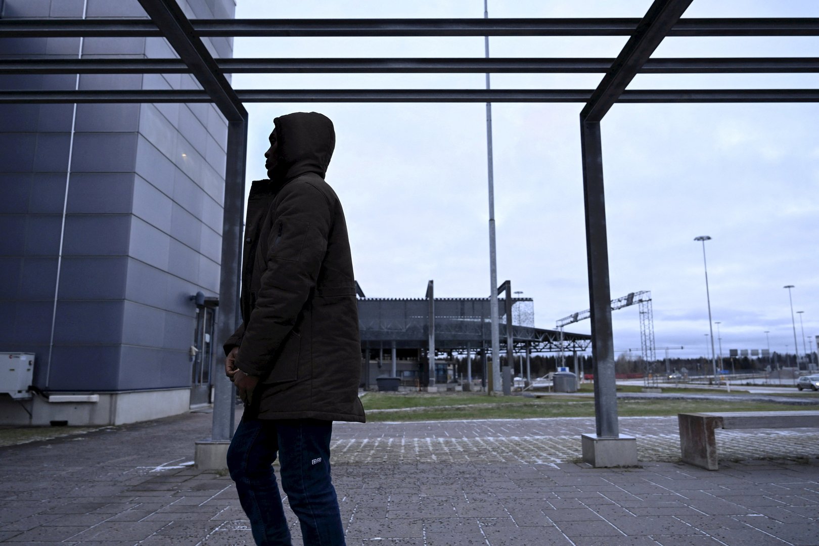 image Finland blocks border crossings to stop migrants it says were sent by Russia