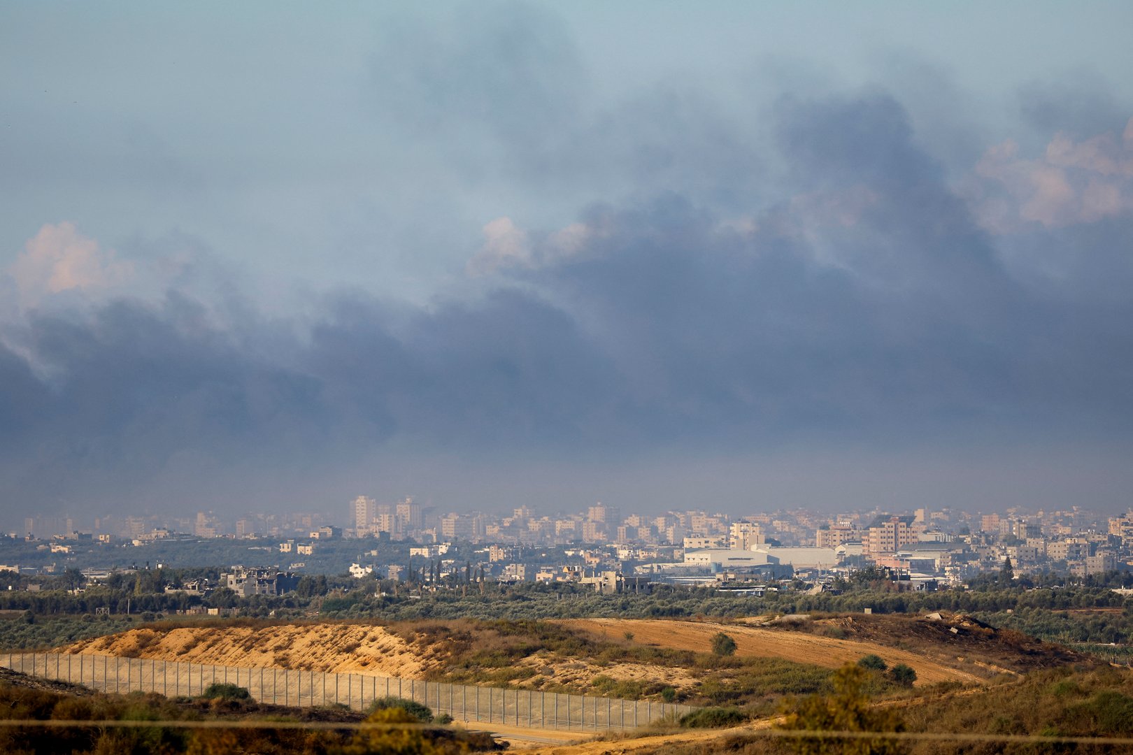image Israeli president says Israel cannot leave a vacuum in Gaza, Biden warns this is a mistake