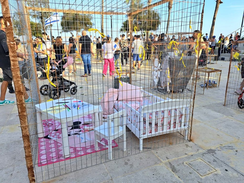 image Jewish community holds prayer in Limassol calling for Hamas hostages&#8217; release
