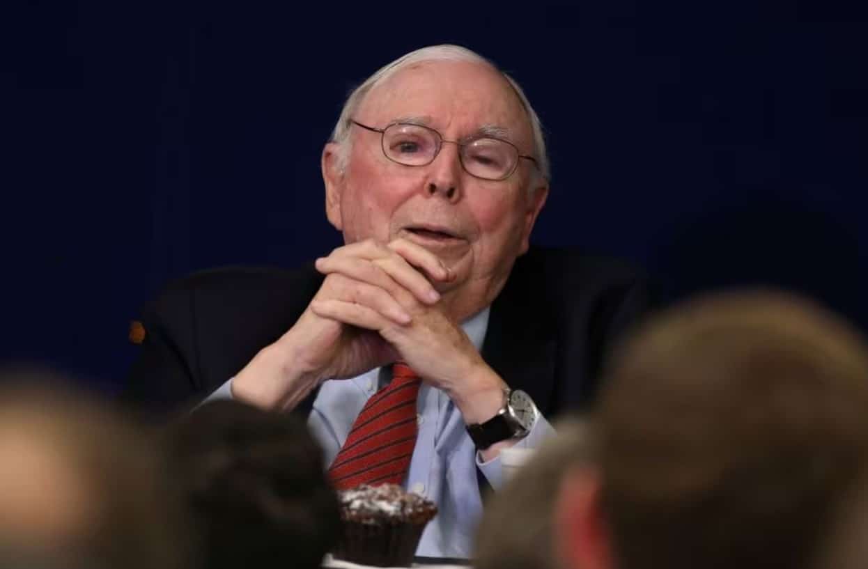 image Charlie Munger, who was Warren Buffett&#8217;s right-hand man at Berkshire, dies at 99