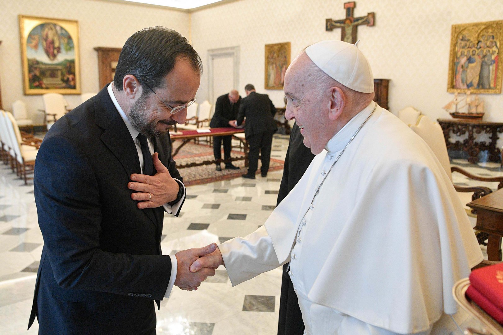 image Cyprus mourns the passing of Pope Francis