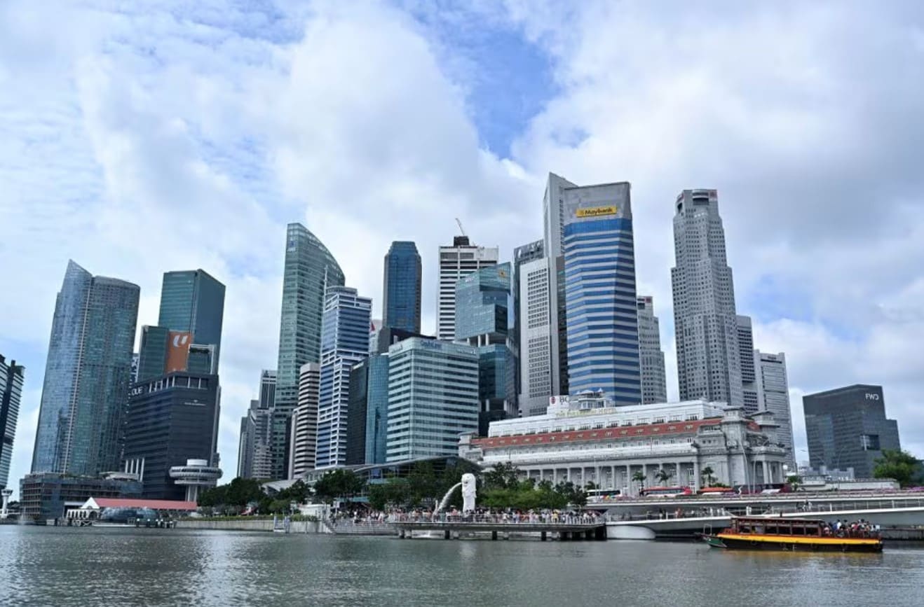 image Singapore, Zurich world&#8217;s most expensive cities