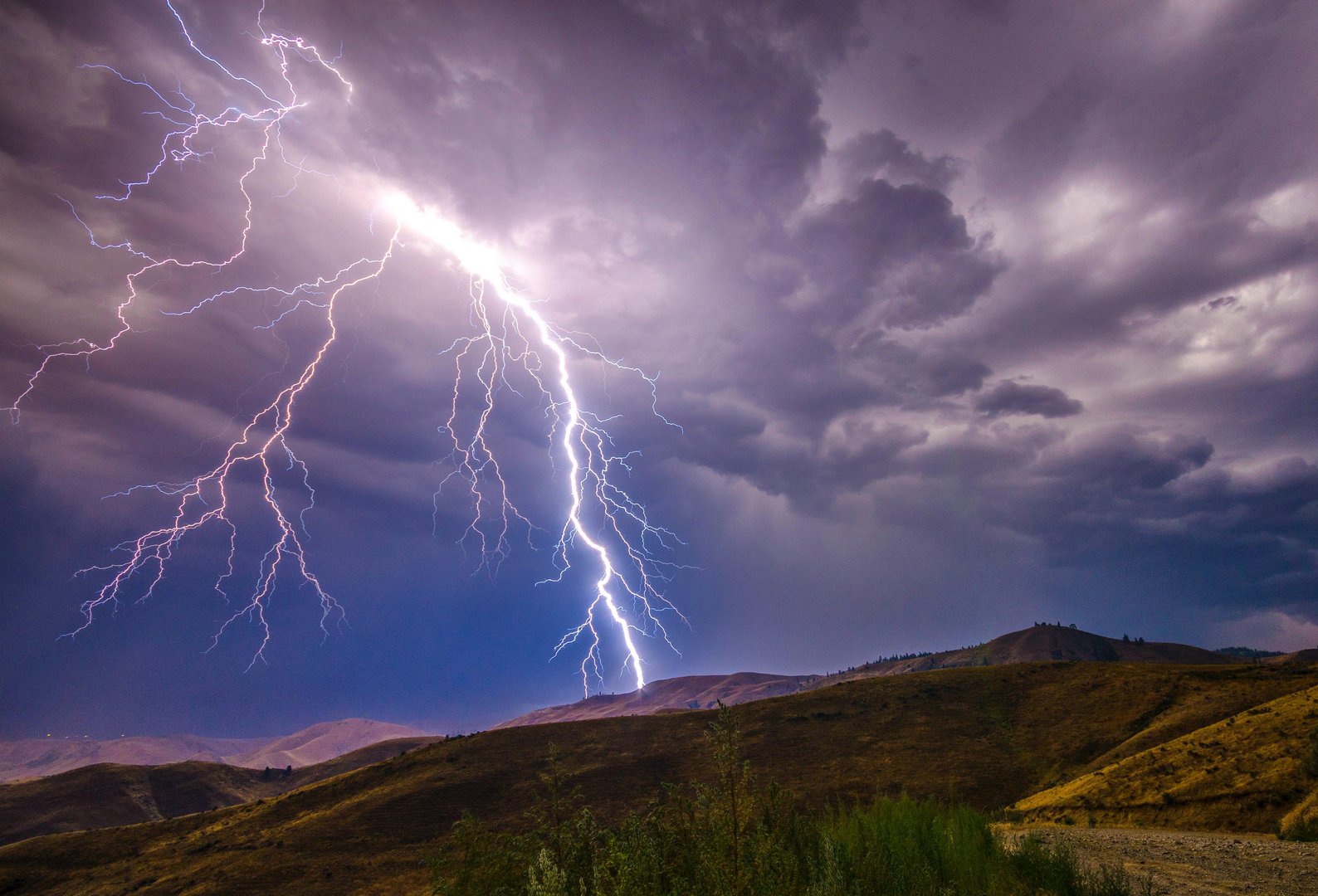 image Who is responsible for storm damage?