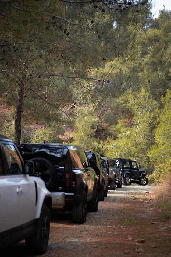 Pilakoutas Group hosts thrilling Defender off-road event