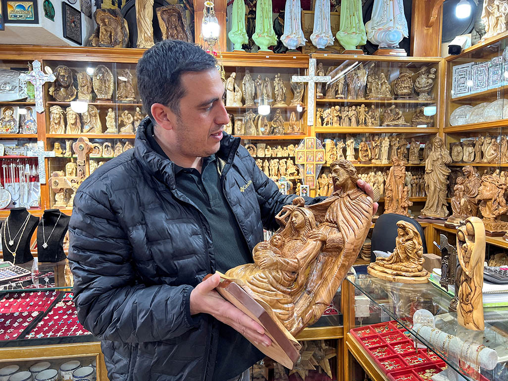 image &#8216;Worst Christmas ever&#8217; in birthplace of Jesus as impact of war empties Bethlehem