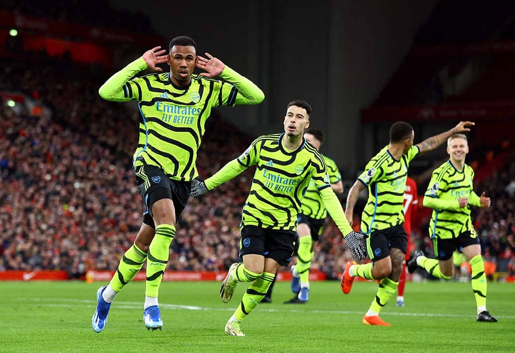 image Arsenal top at Christmas, Spurs fourth
