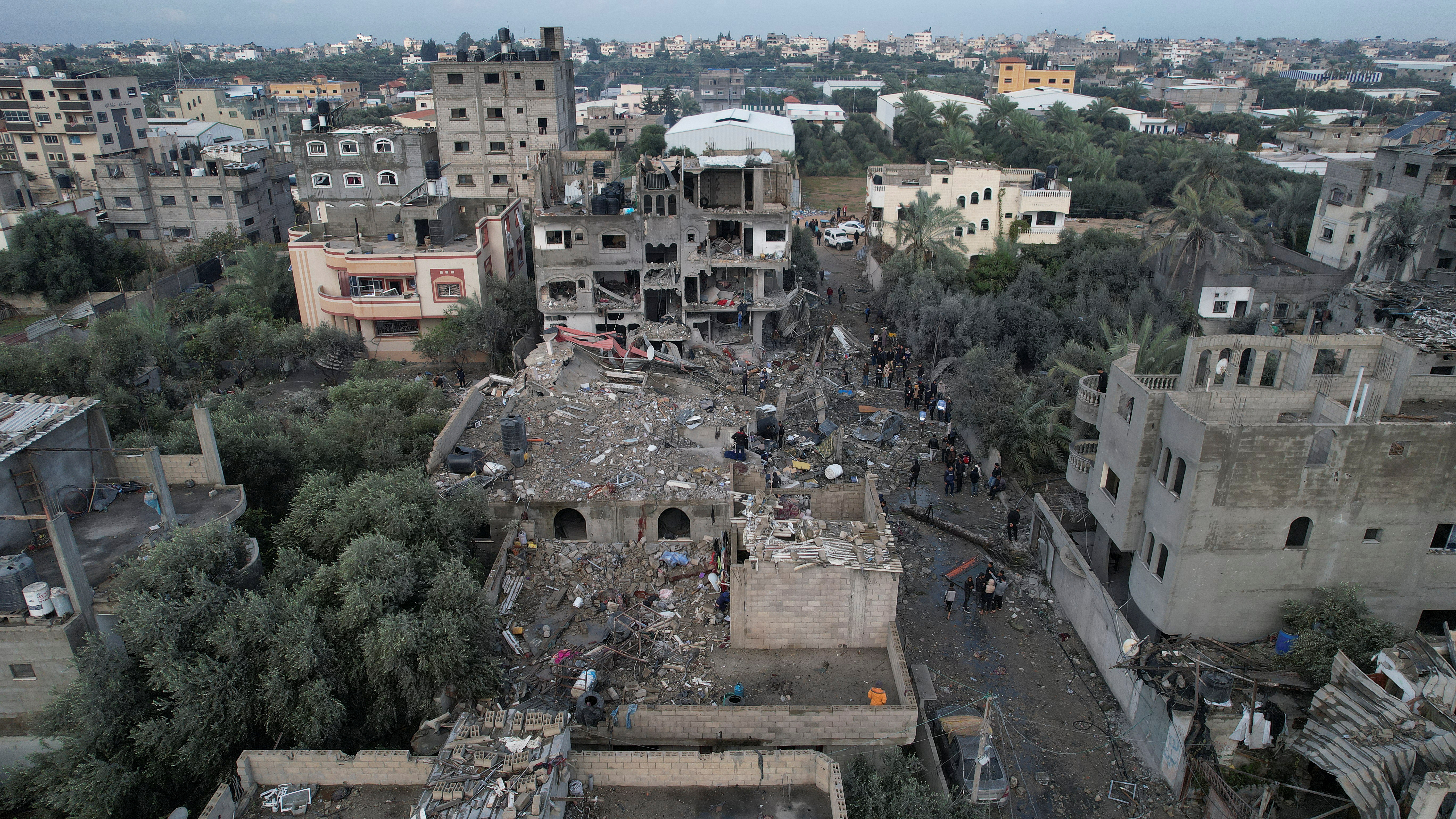 image Heavy fire from Lebanon targets northern Israel amid concern over Gaza spillover