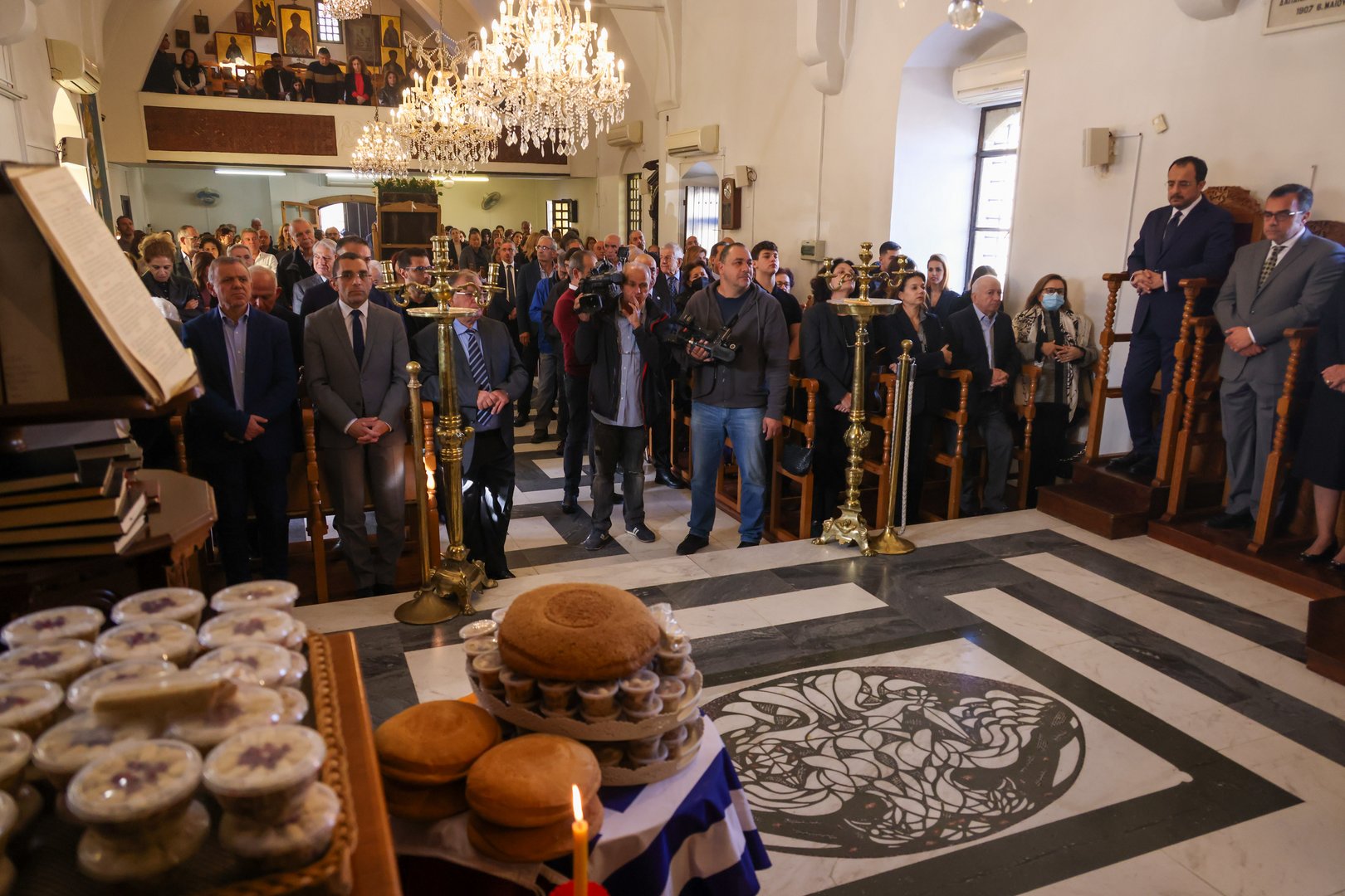 image Memorial service held for former President Tassos Papadopoulos