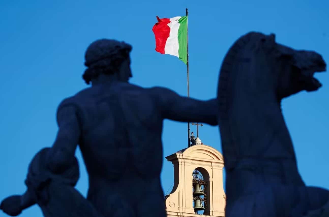 image Italy&#8217;s bonds set for plain sailing until possible summer storms