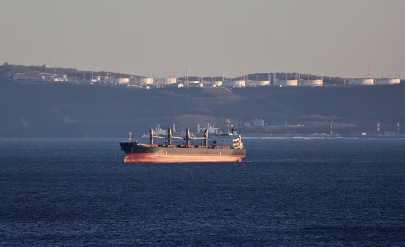 image Half of Russia&#8217;s 2023 oil and petroleum exports went to China