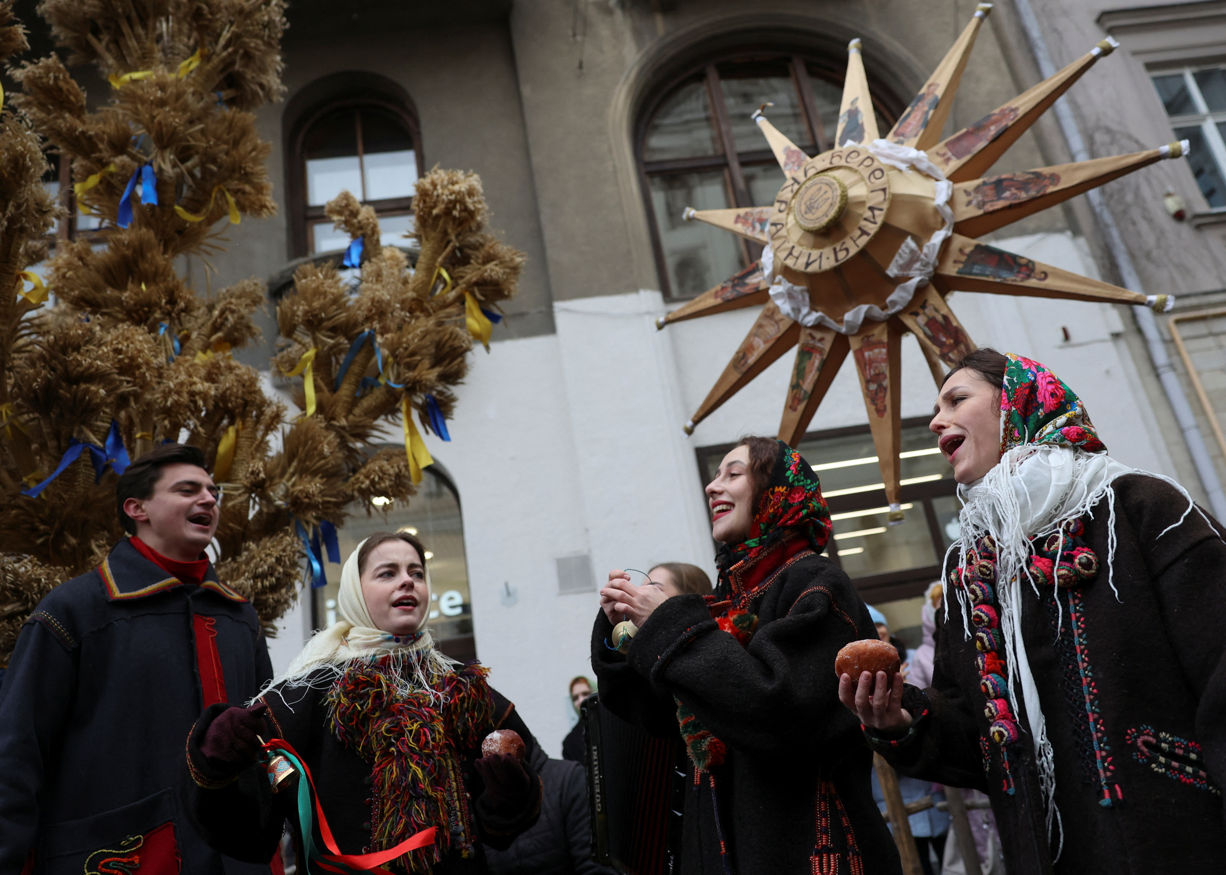 image Ukraine’s new Christmas Day unites Catholic-Orthodox family