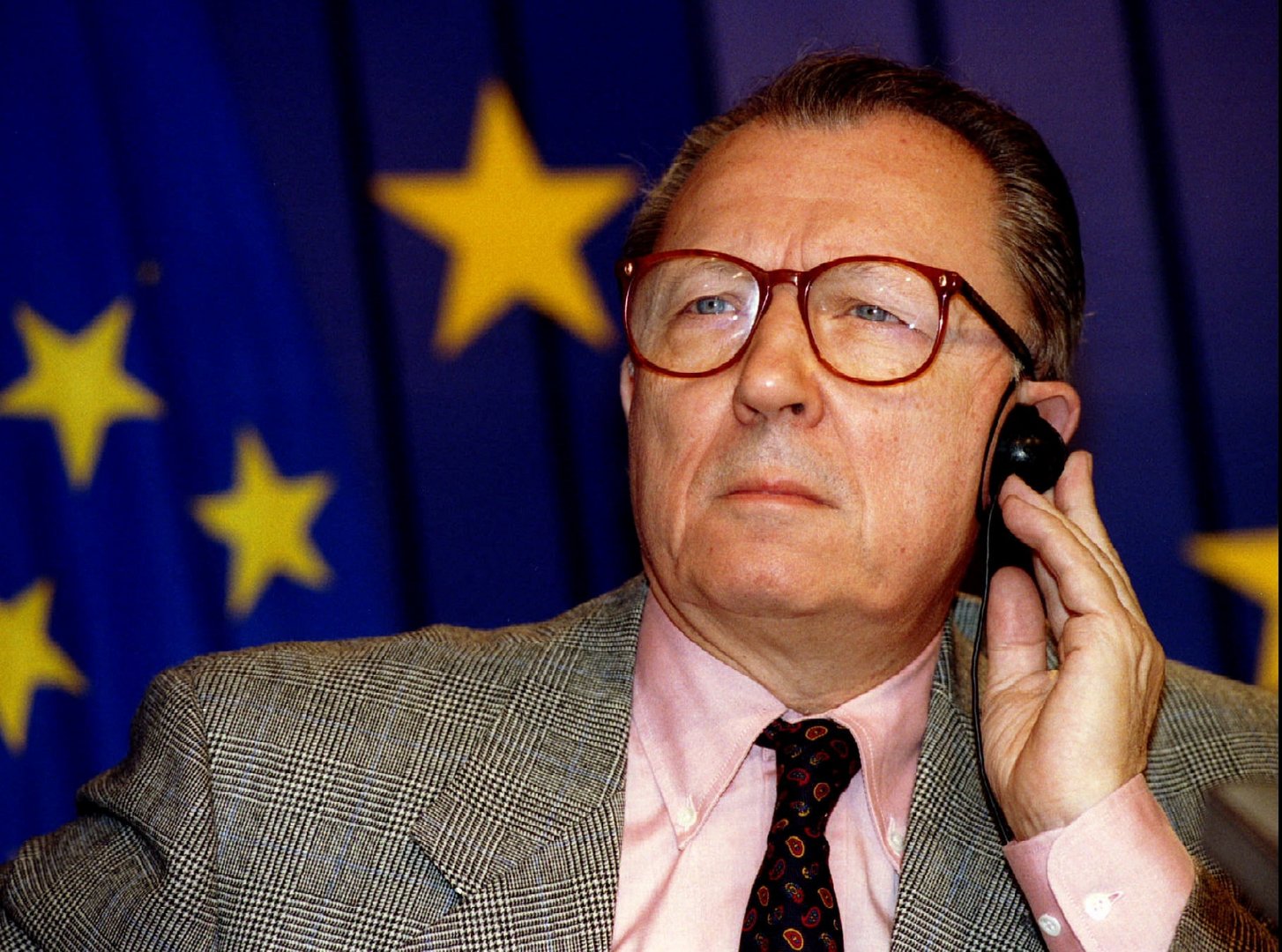 image Christodoulides and Demetriou pay tribute to former EU Commission president
