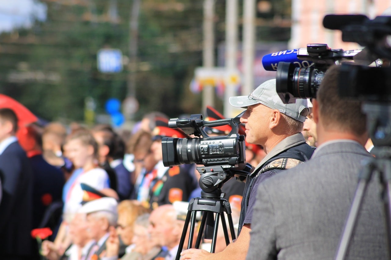 image 2023: Revised EU law still allows eavesdropping on journalists