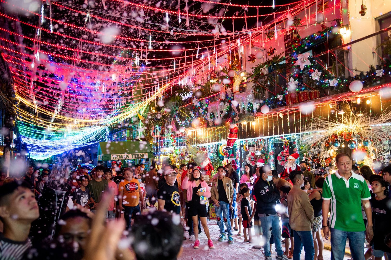 christmas house in manila