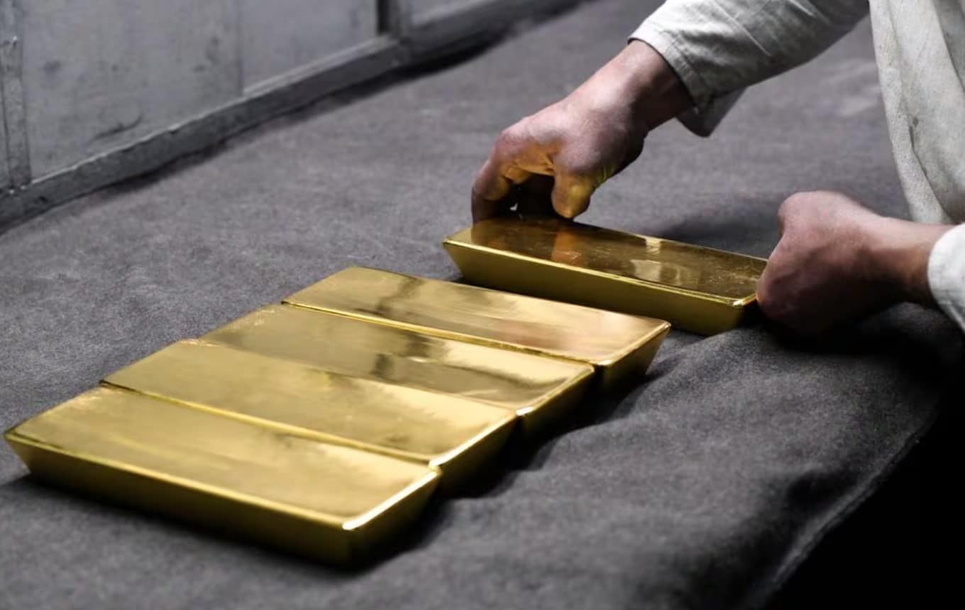 image Gold makes the running as oil fails to fire