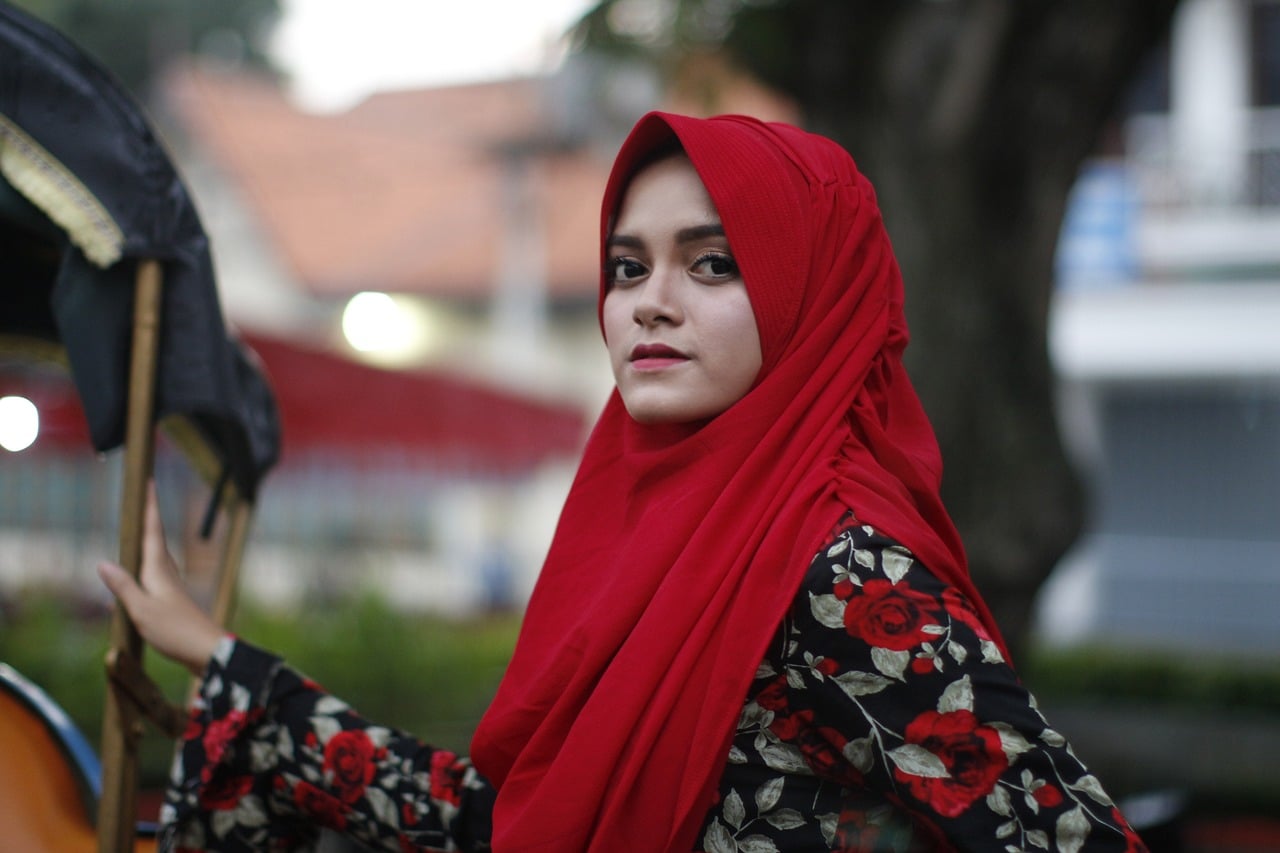 image Wearing of religious symbols in the workplace