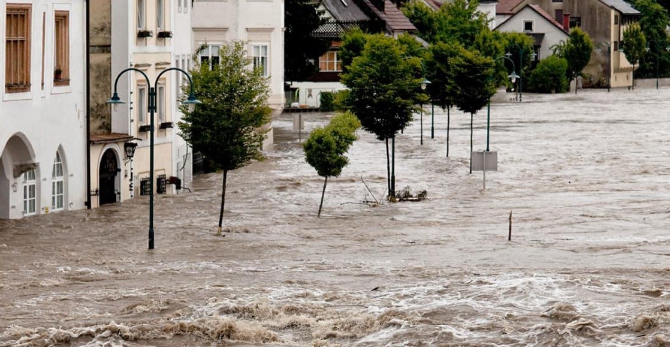 image Fighting extreme weather with extreme computing power