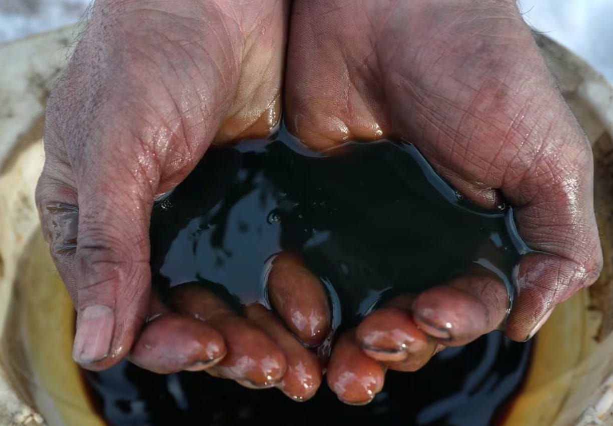 image Oil prices to end year 10 per cent lower as demand concerns snap winning streak