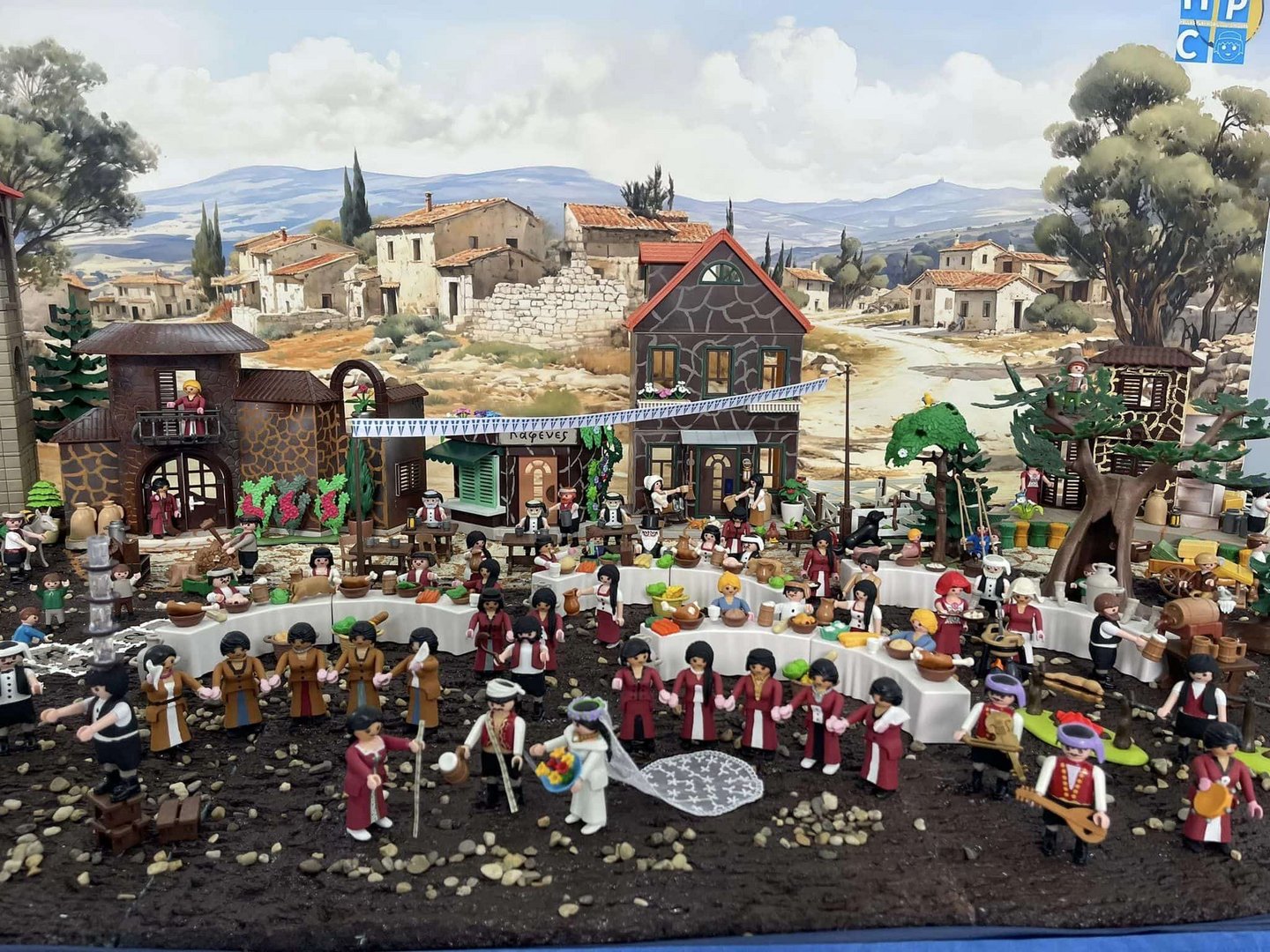 image Man makes Cypriot wedding scene out of Playmobil (photos)