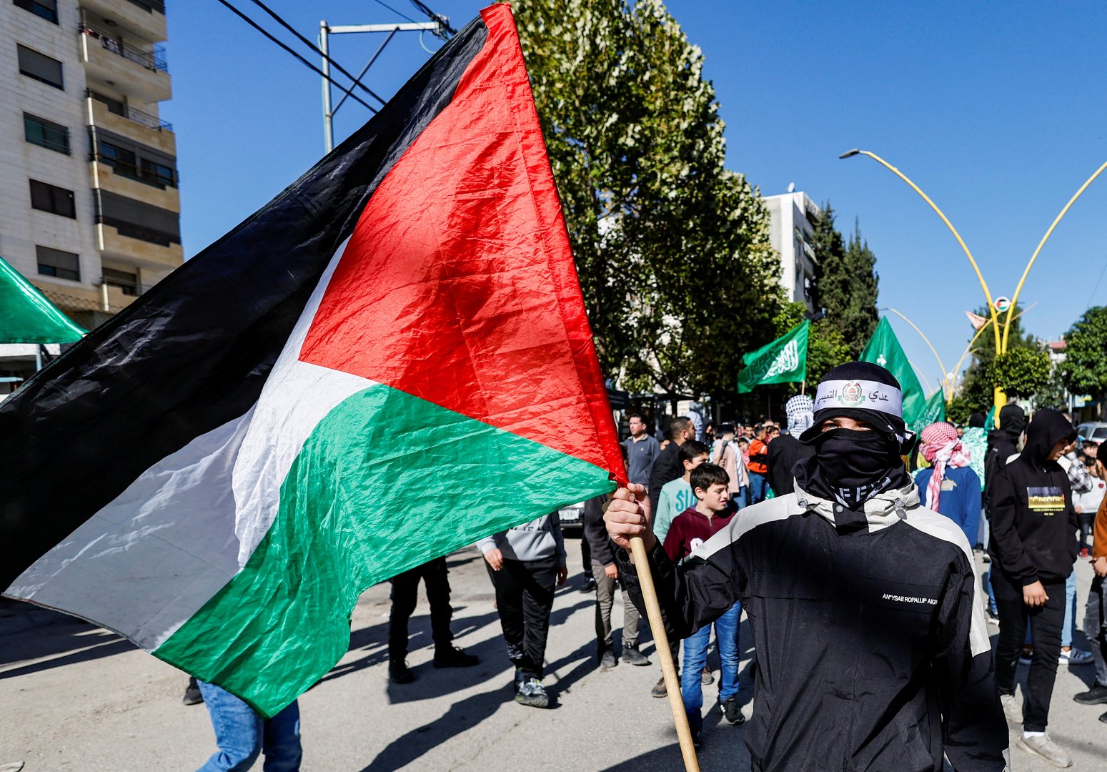 image Palestinian man killed in West Bank in Israeli settler raid