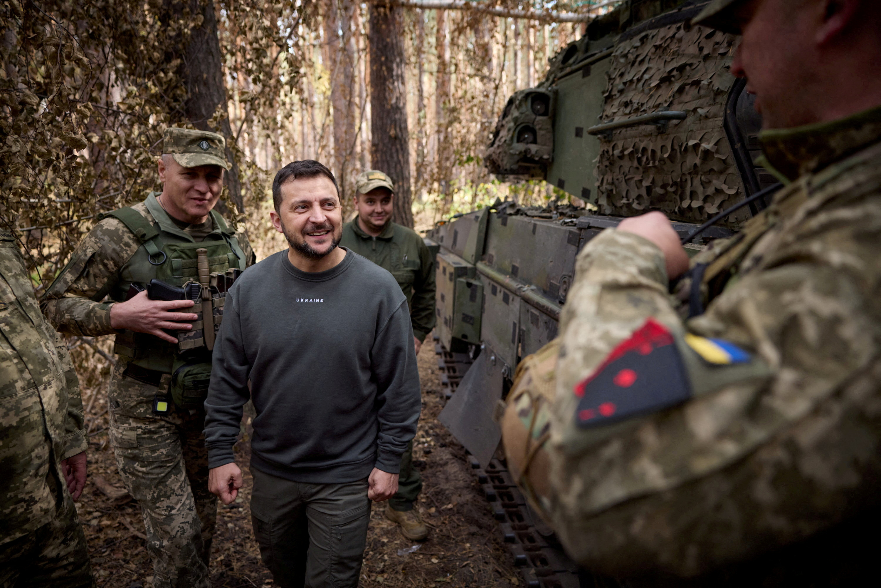 image Zelenskiy says Russia is deploying more North Korean troops in its Kursk region