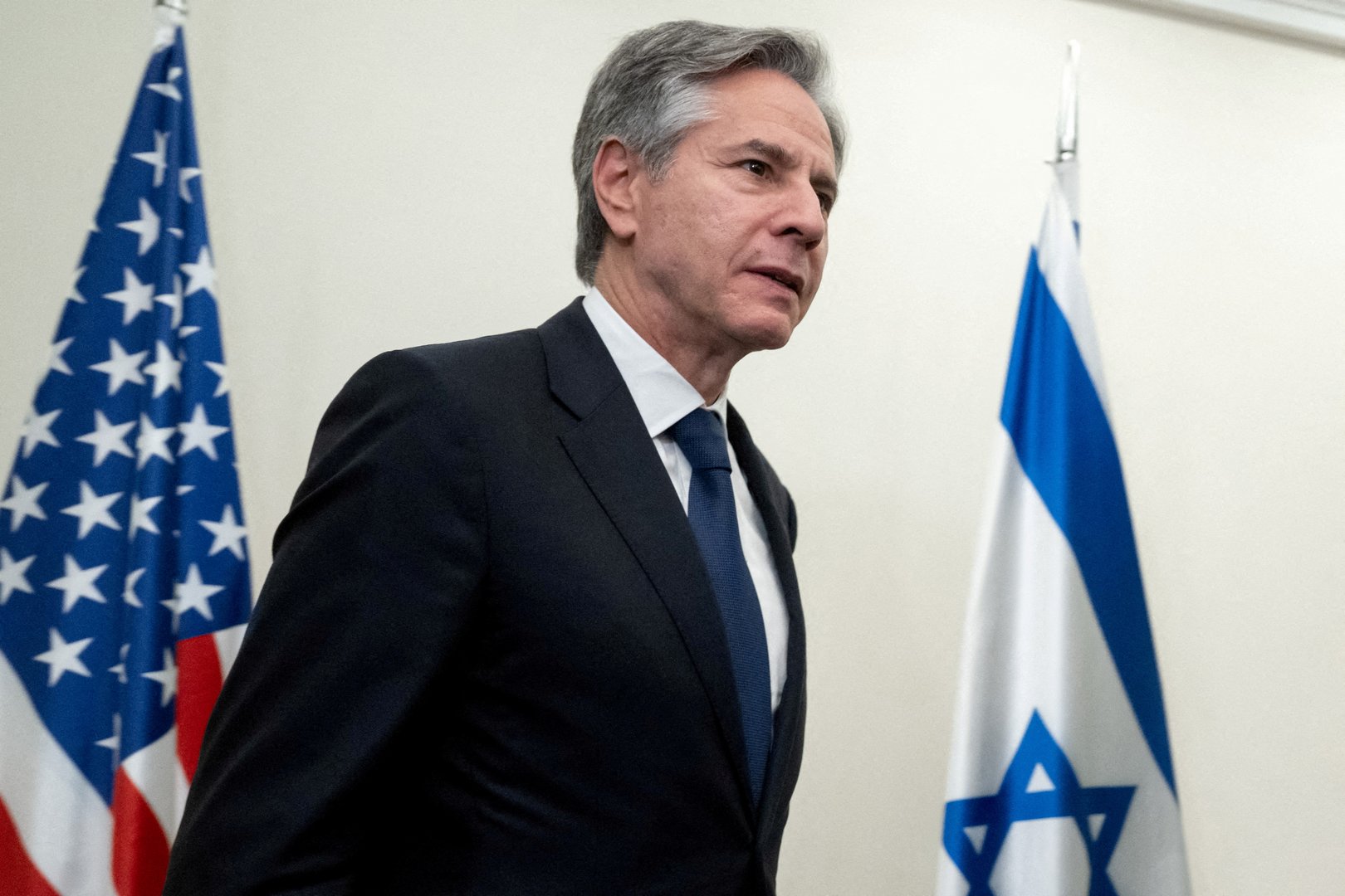 image Blinken, on peace mission, blames Hamas for delay in Gaza truce (Updated)