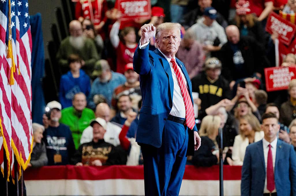 image Donald Trump in court for second defamation trial after Iowa victory (Update)