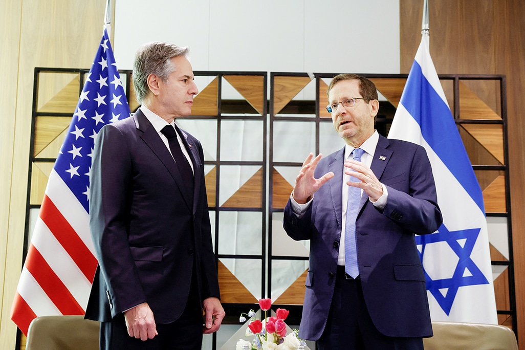image Blinken carries Arab message to Israel: keep hope of Palestinian state alive