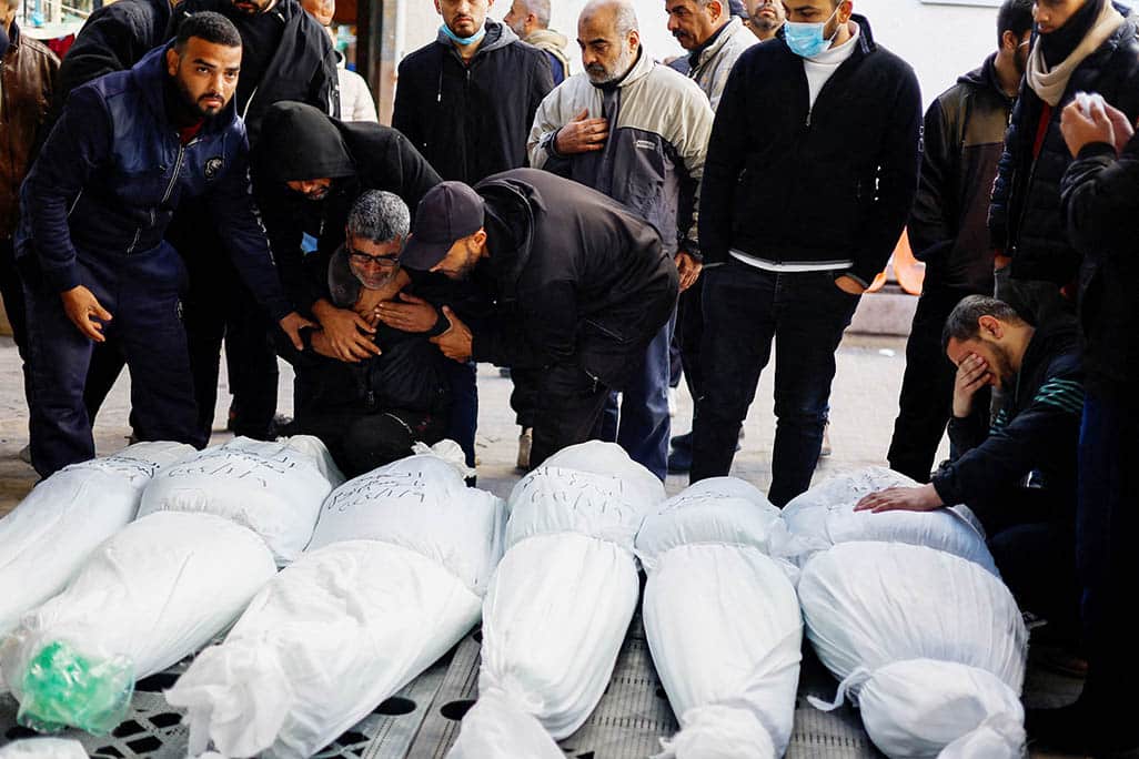 image Despair in Gaza as fighting intensifies despite promise to scale down war