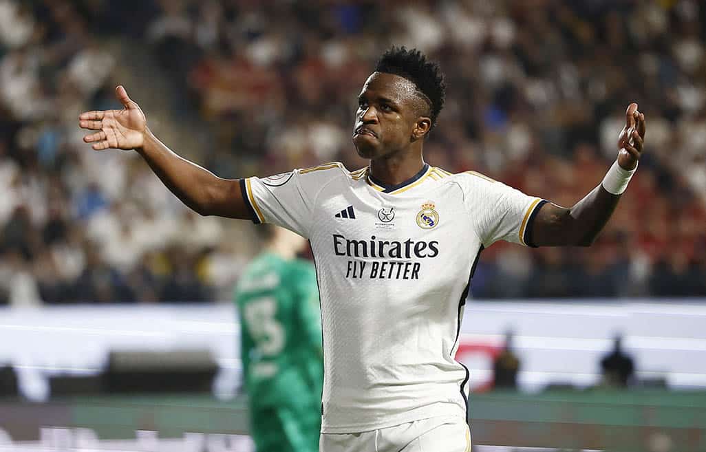 image Real Madrid thrash old rivals Barcelona 4-1 to win Super Cup