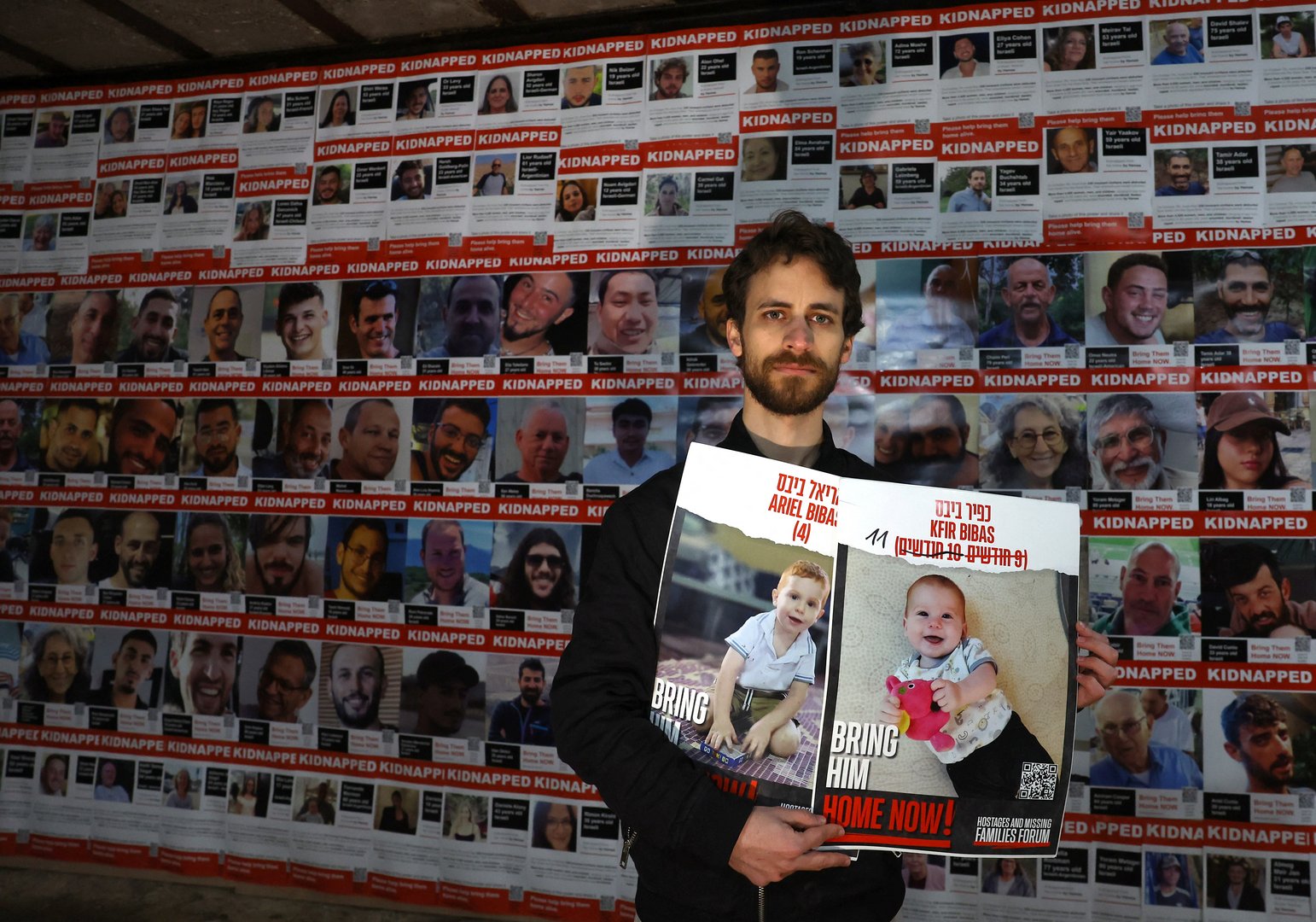 image Qatar, France broker deal to get aid, medication to civilians, hostages in Gaza