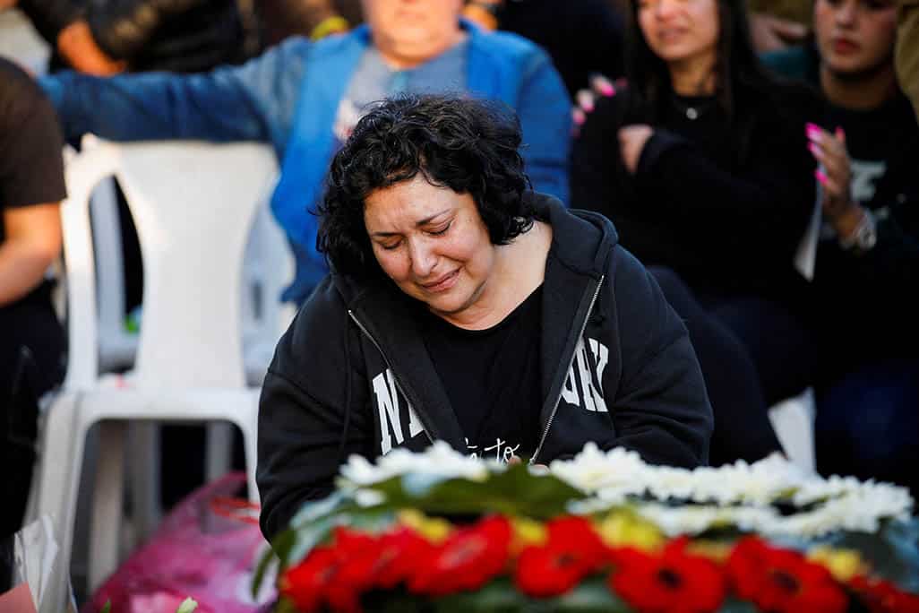 image Enduring pain keeps public support for Gaza war strong in Israel