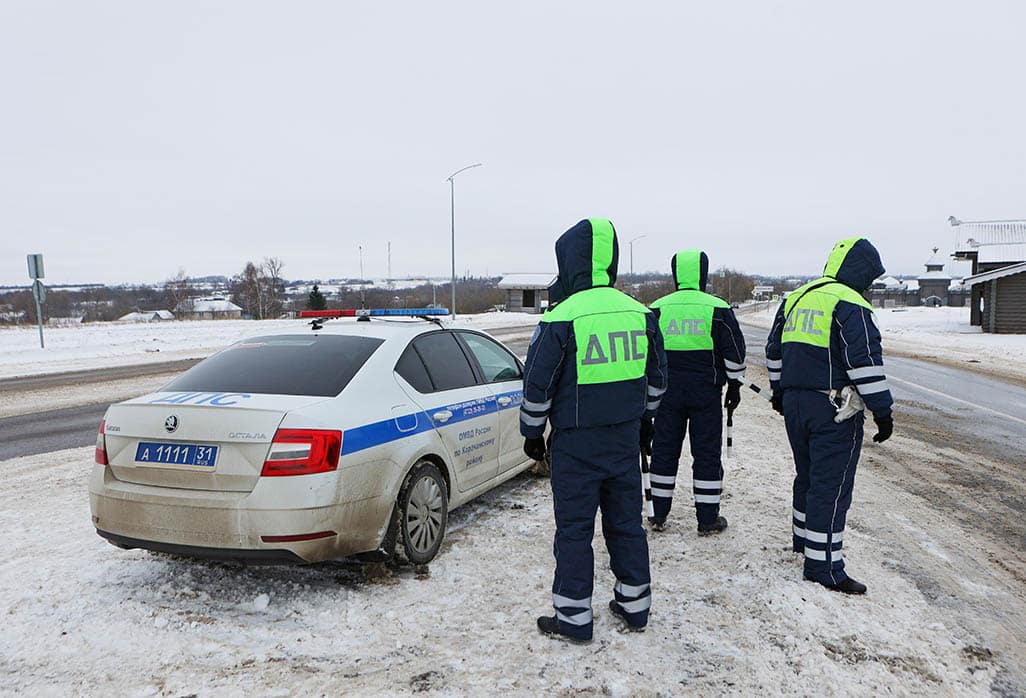 image Russia accuses Ukraine of killing 65 of its own POWs by shooting down plane