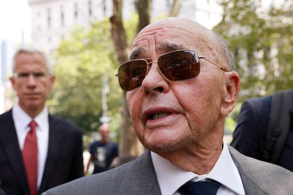 image British billionaire Joe Lewis pleads guilty to US insider trading charges