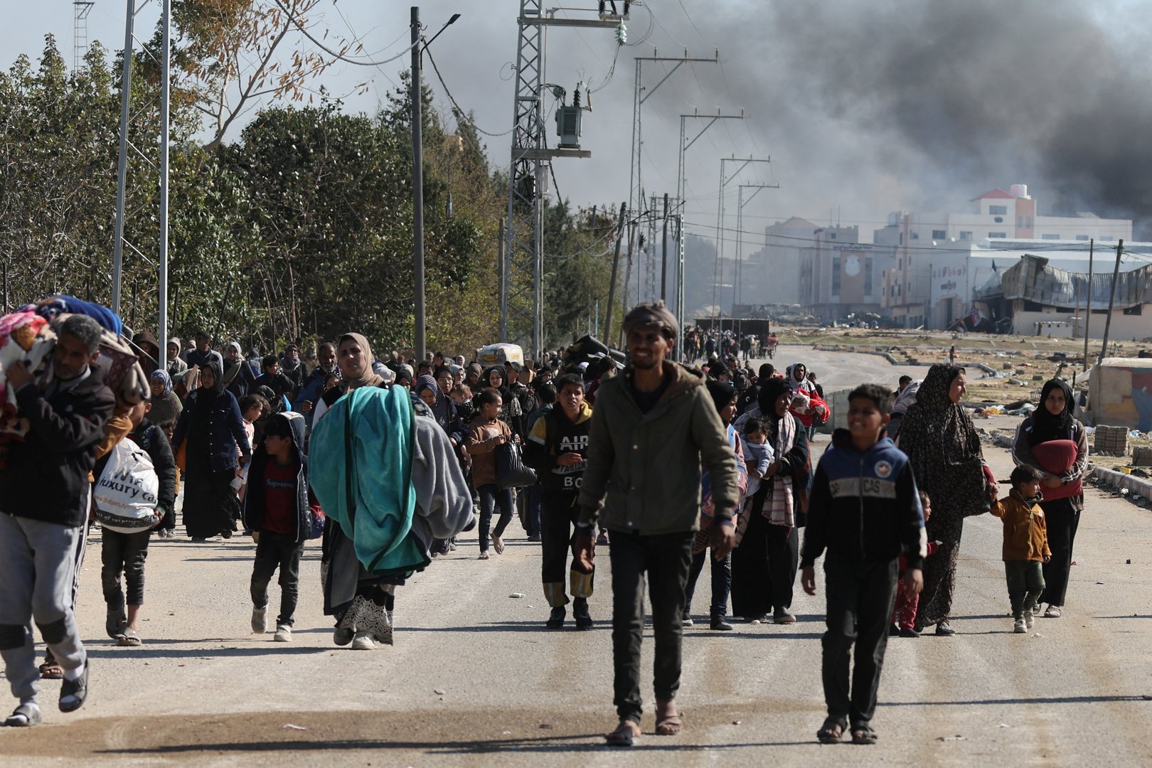 image Gaza health ministry says 20 Palestinians killed in strike on food aid queue