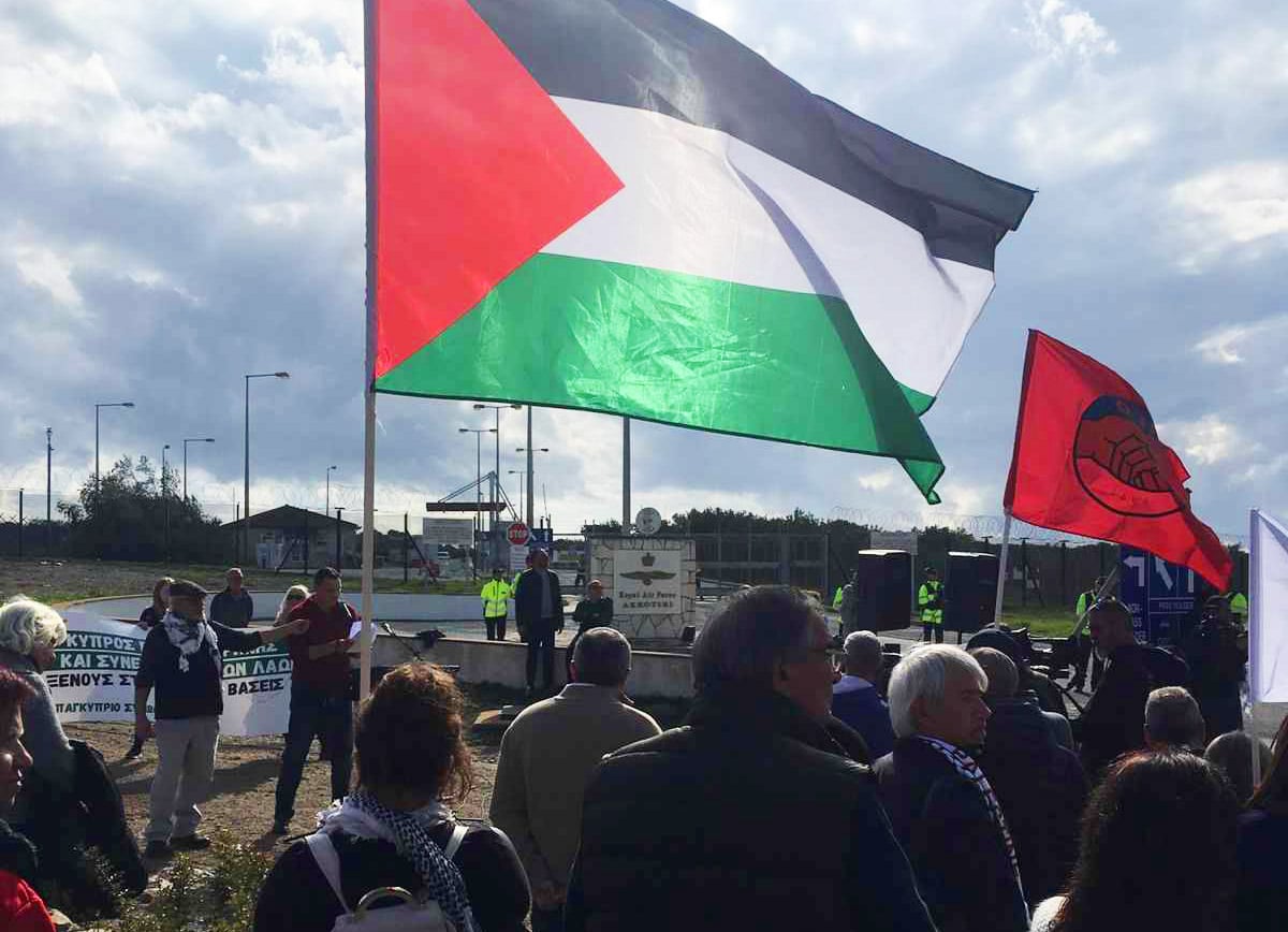 image Hundreds protest Bases’ role in Gaza (updated, photos, video)