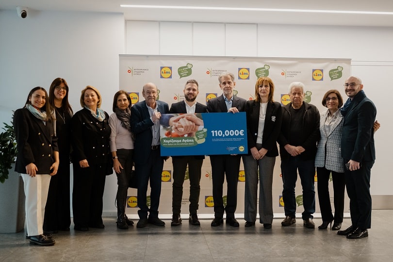 image Lidl donates €110,000 to Cyprus Anti-Cancer Society