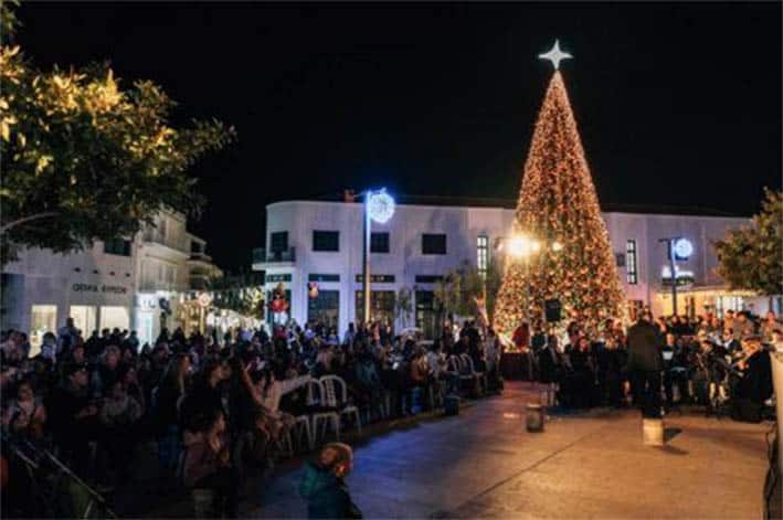 image Fires in Nicosia and Paphos destroy supermarket and municipal Christmas tree